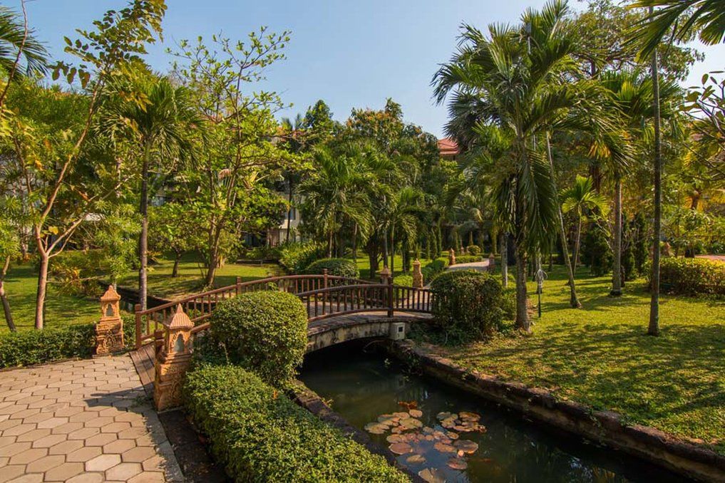 Palace Residence & Villa Siem Reap Bagian luar foto